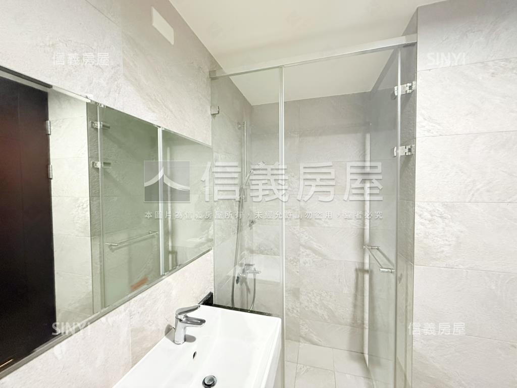 央北御中央３陽光三房美屋房屋室內格局與周邊環境