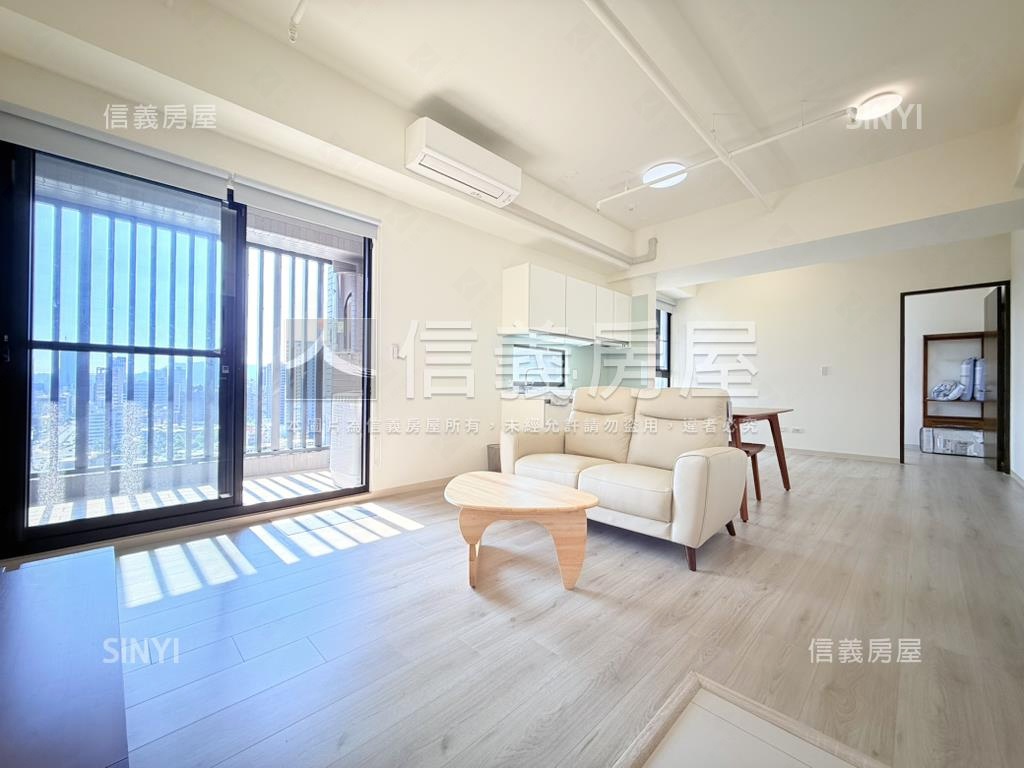 中正Ｏ８高樓景觀美宅平車房屋室內格局與周邊環境