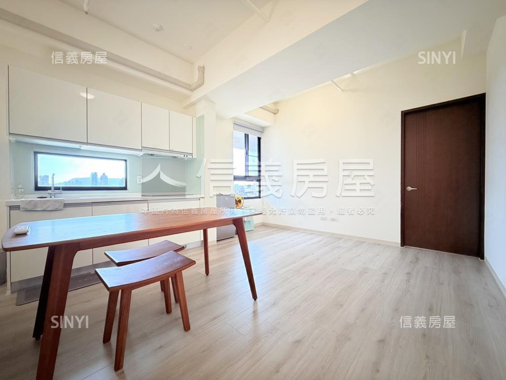 中正Ｏ８高樓景觀美宅平車房屋室內格局與周邊環境