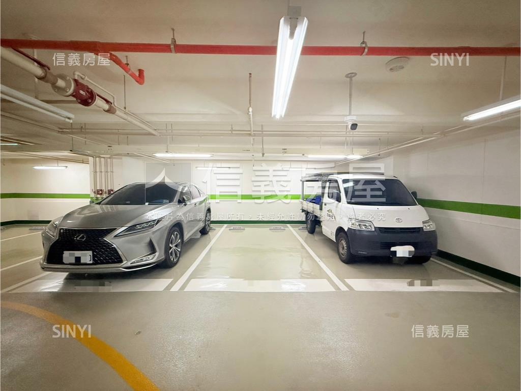 中正Ｏ８高樓景觀美宅平車房屋室內格局與周邊環境