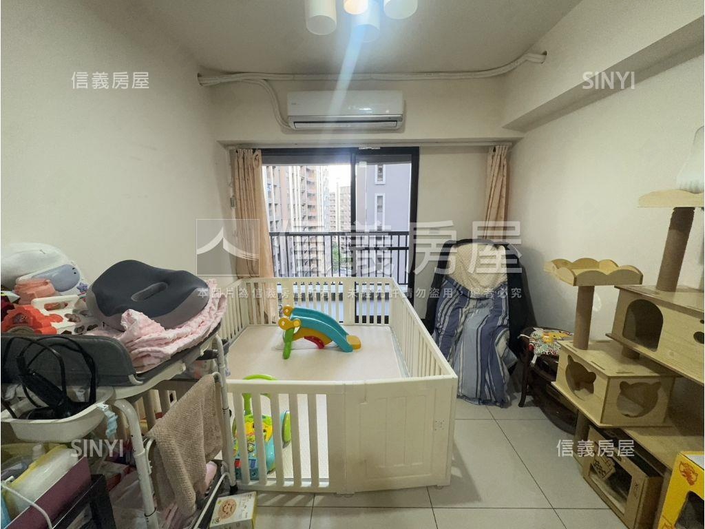 楊梅喆園２房車位房屋室內格局與周邊環境