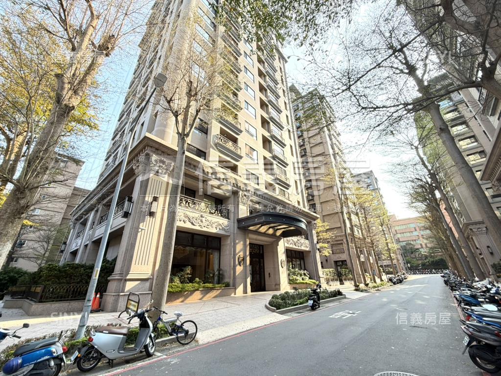 元利三房美屋＋車位房屋室內格局與周邊環境