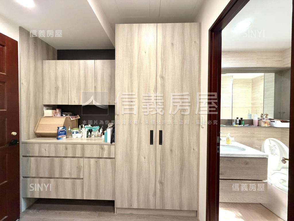 元利三房美屋＋車位房屋室內格局與周邊環境