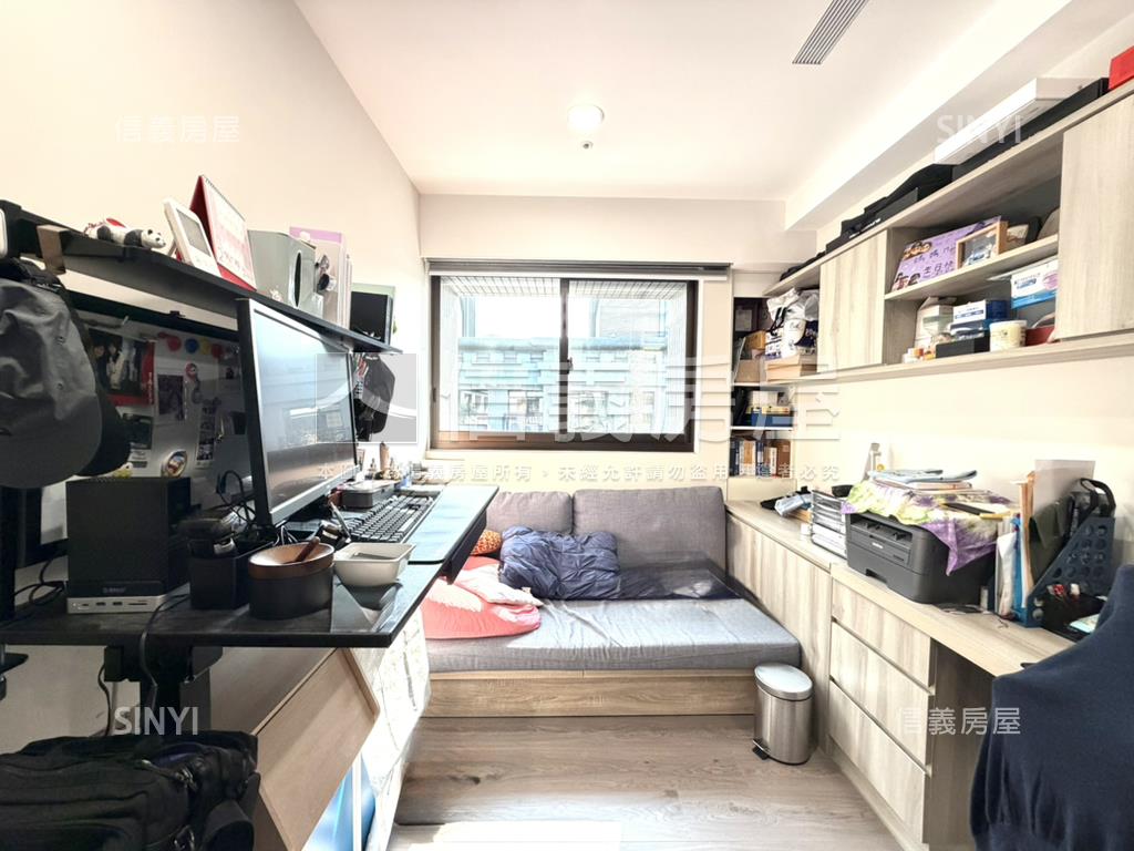 元利三房美屋＋車位房屋室內格局與周邊環境