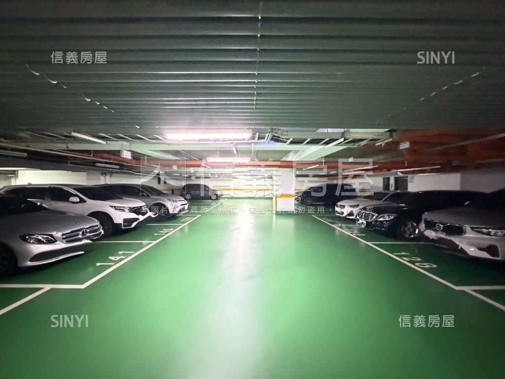 元利三房美屋＋車位房屋室內格局與周邊環境