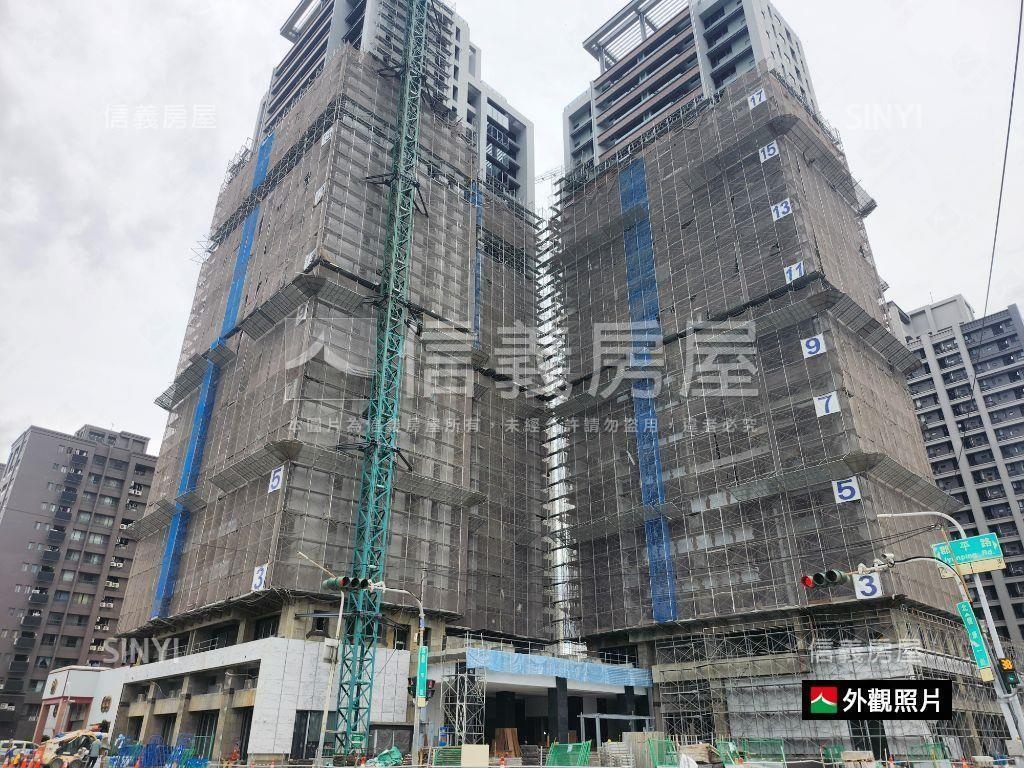 就是它國泰ＵＮｉＰＡＲＫ房屋室內格局與周邊環境