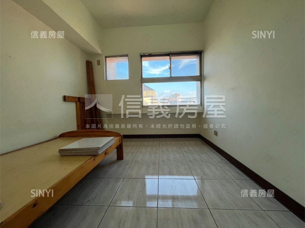 近彰師大三房有電梯超級讚房屋室內格局與周邊環境