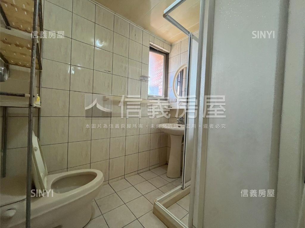 近彰師大三房有電梯超級讚房屋室內格局與周邊環境