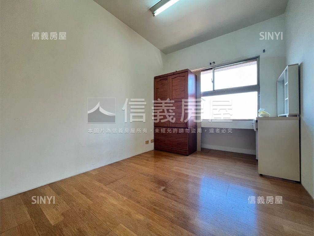近彰師大三房有電梯超級讚房屋室內格局與周邊環境
