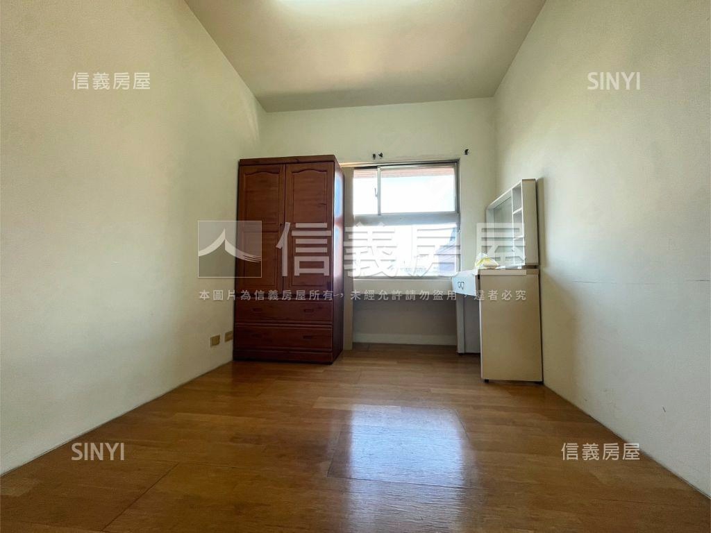 近彰師大三房有電梯超級讚房屋室內格局與周邊環境