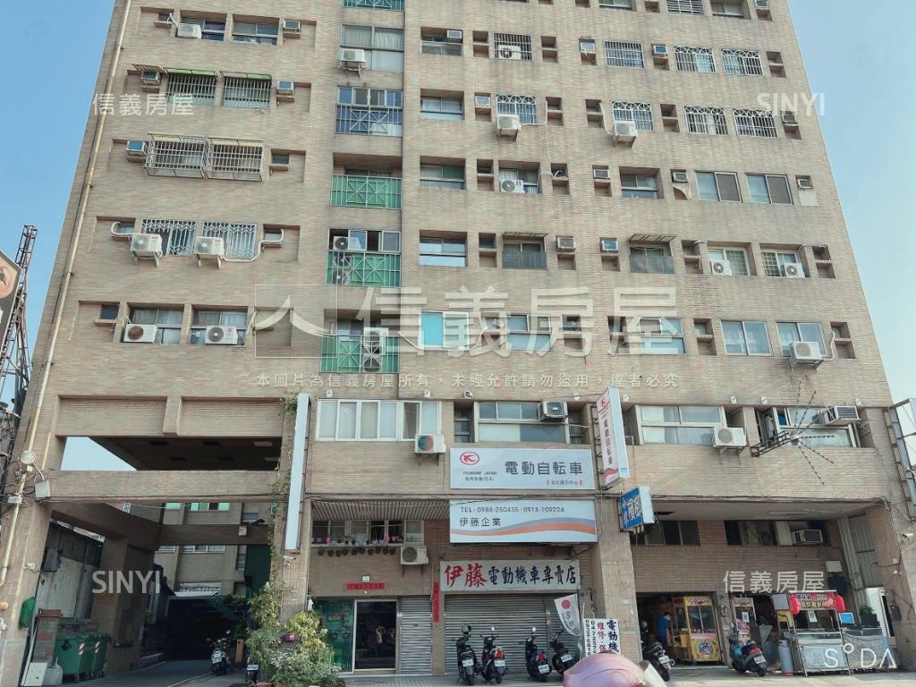 近彰師大三房有電梯超級讚房屋室內格局與周邊環境