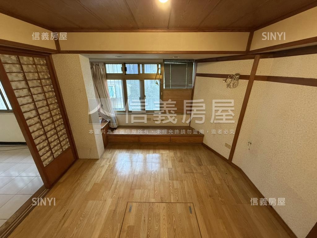 天母邊間大三樓房屋室內格局與周邊環境