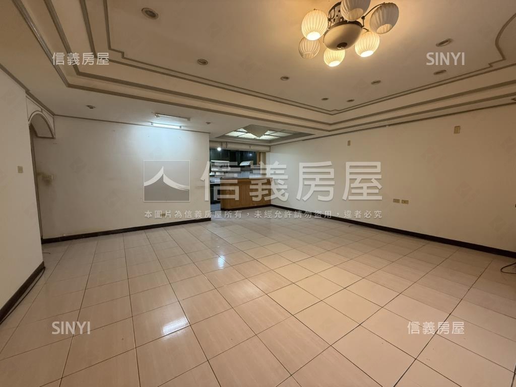 天母邊間大三樓房屋室內格局與周邊環境