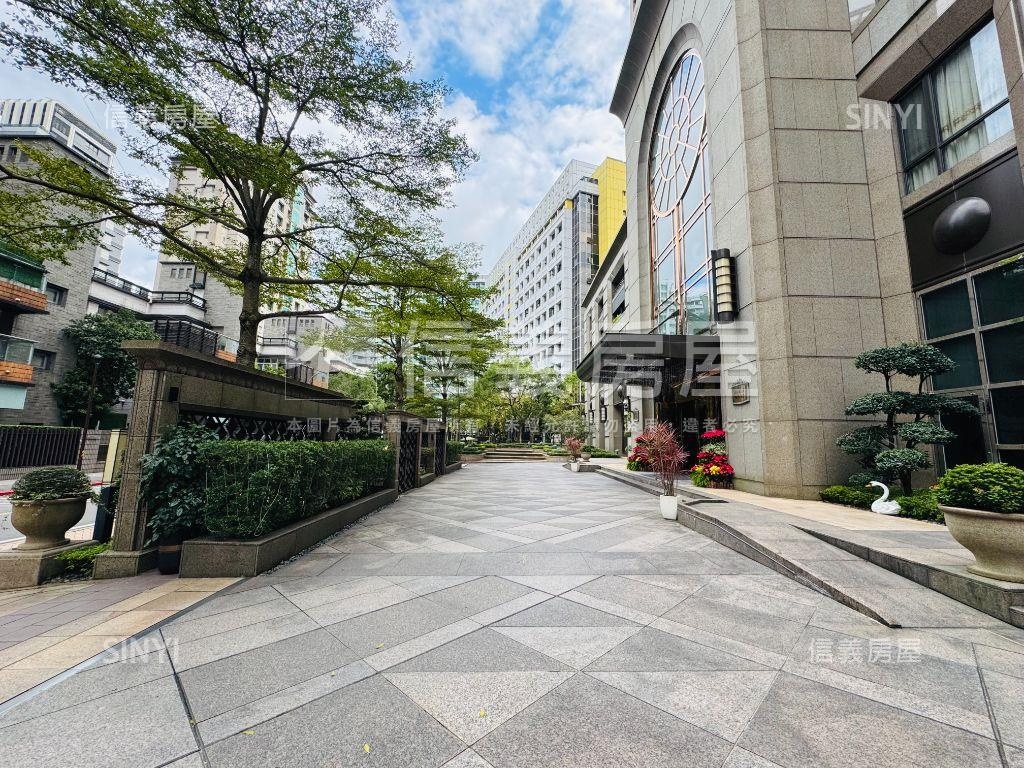 冠德遠見房屋室內格局與周邊環境