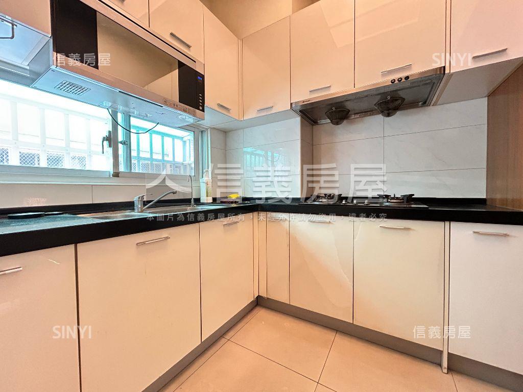 稀有釋出中興商圈震後別墅房屋室內格局與周邊環境