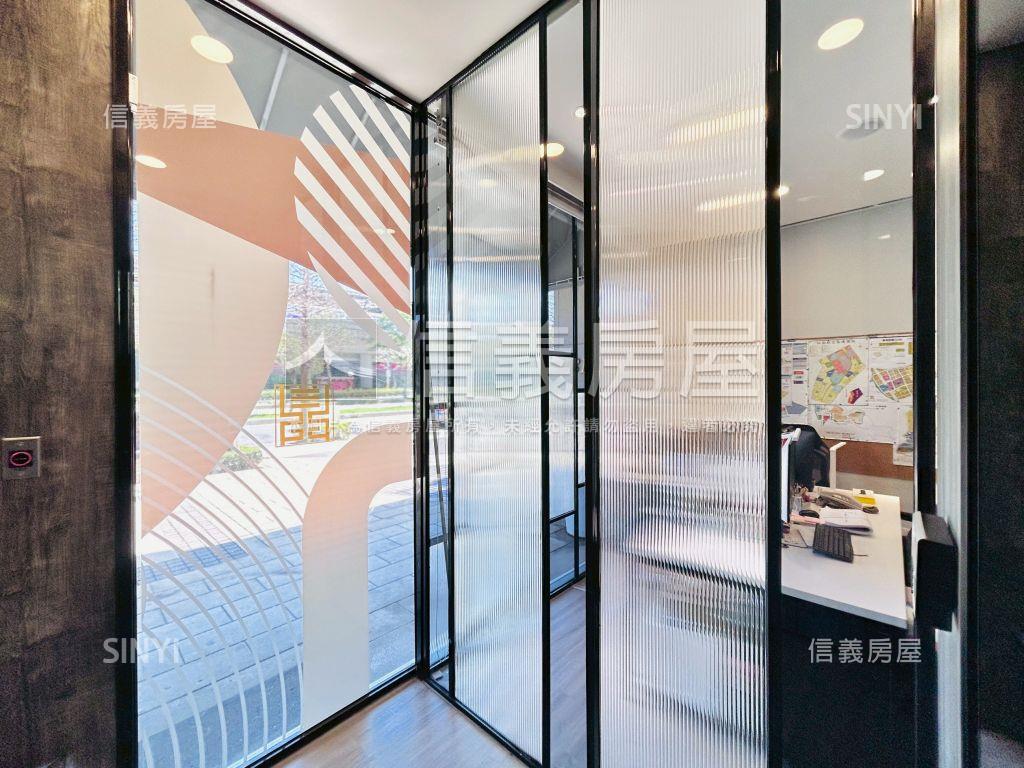 帝一莊Ａ１７黃金店面房屋室內格局與周邊環境