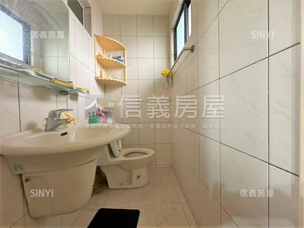 四季春溫馨透天房屋室內格局與周邊環境