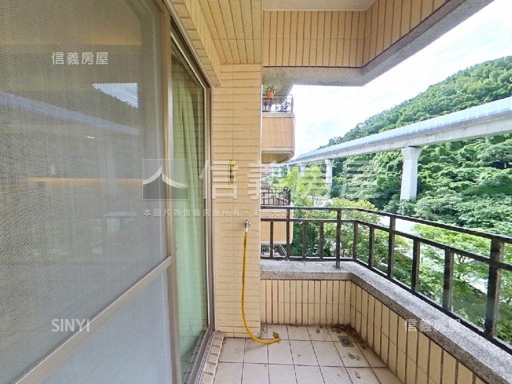 仙境遨遊子母大空間房屋室內格局與周邊環境