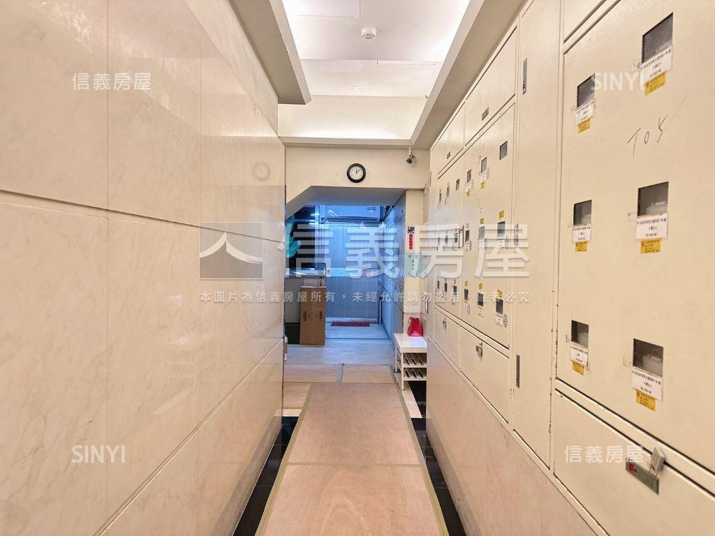 東區忠孝敦化喜福居房屋室內格局與周邊環境