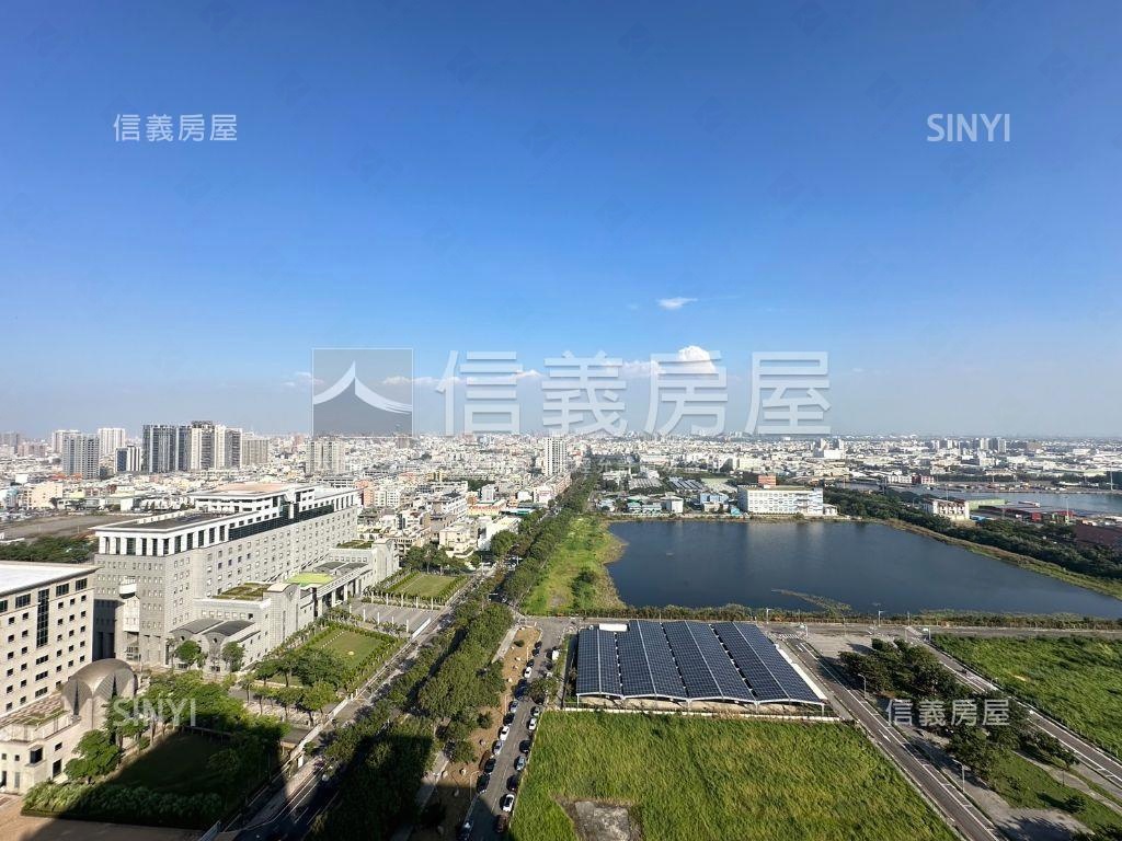 陽光灑落邊間三房平車房屋室內格局與周邊環境