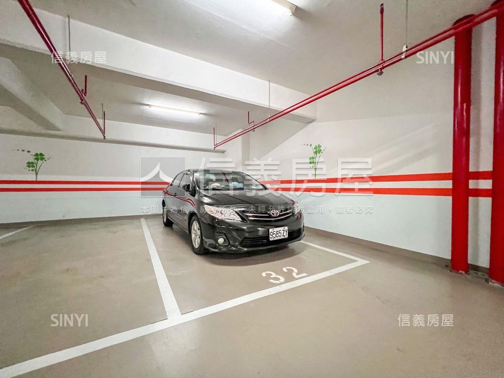 學院公園景觀三房平車房屋室內格局與周邊環境