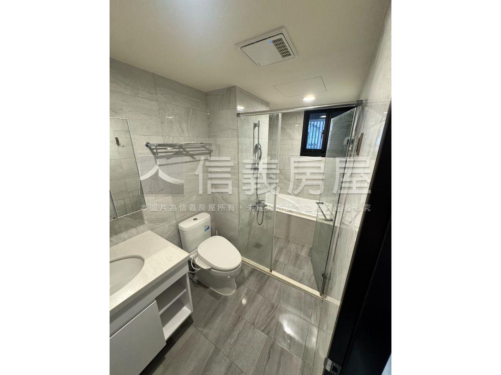 專任孩子王２平車小資房房屋室內格局與周邊環境