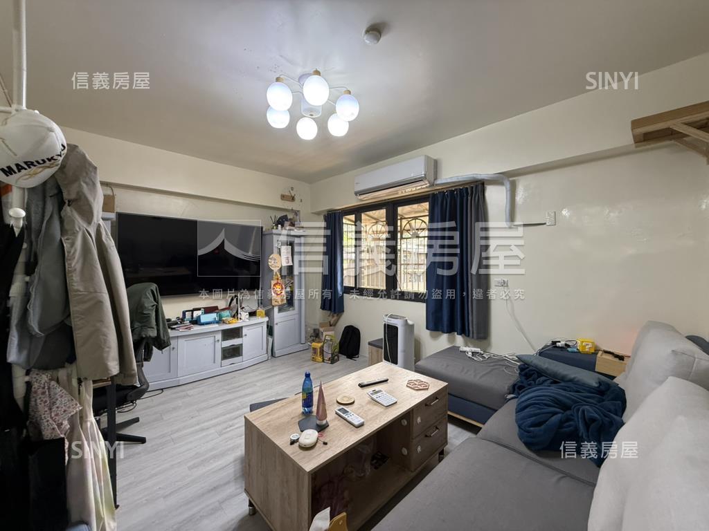 暖暖電梯三房房屋室內格局與周邊環境