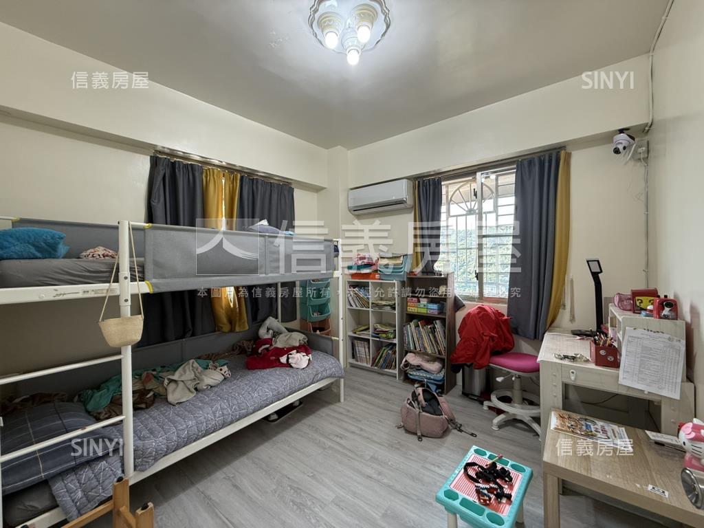 暖暖電梯三房房屋室內格局與周邊環境