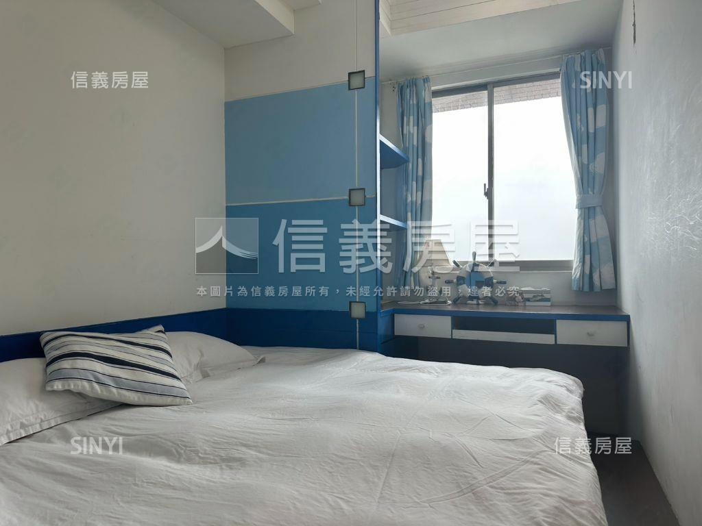 摩天高雄高樓兩房房屋室內格局與周邊環境