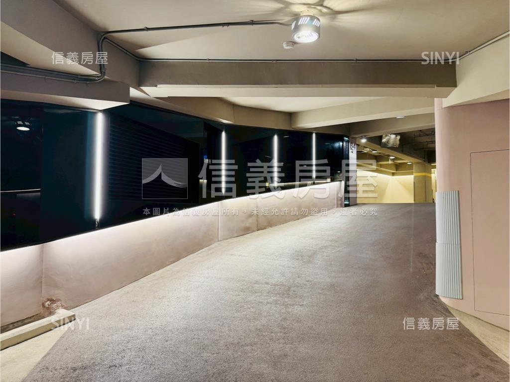 仁愛築綠．國泰ＳＲＣ豪邸房屋室內格局與周邊環境