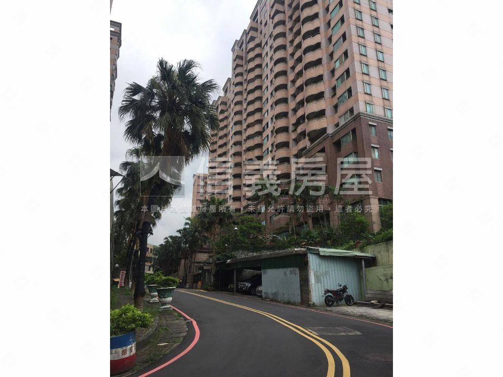 山水宮廷景觀美屋雙車位房屋室內格局與周邊環境