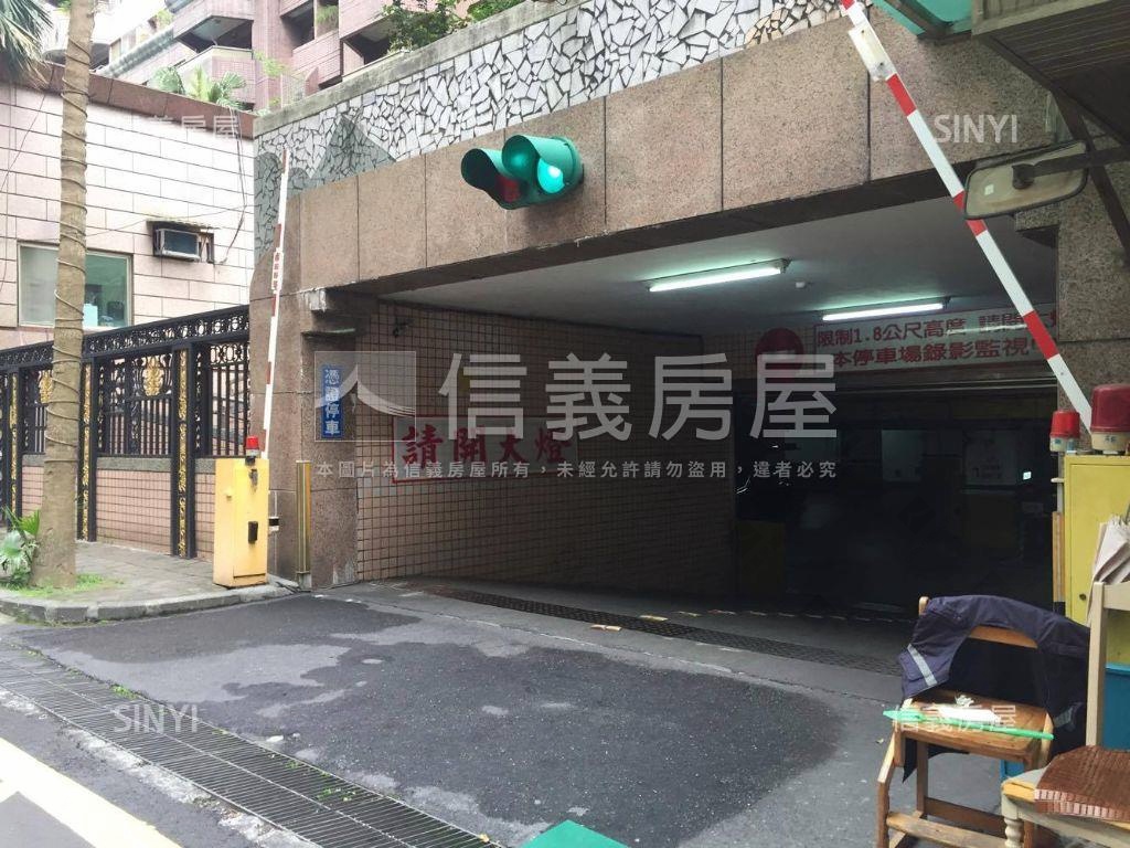 山水宮廷景觀美屋雙車位房屋室內格局與周邊環境