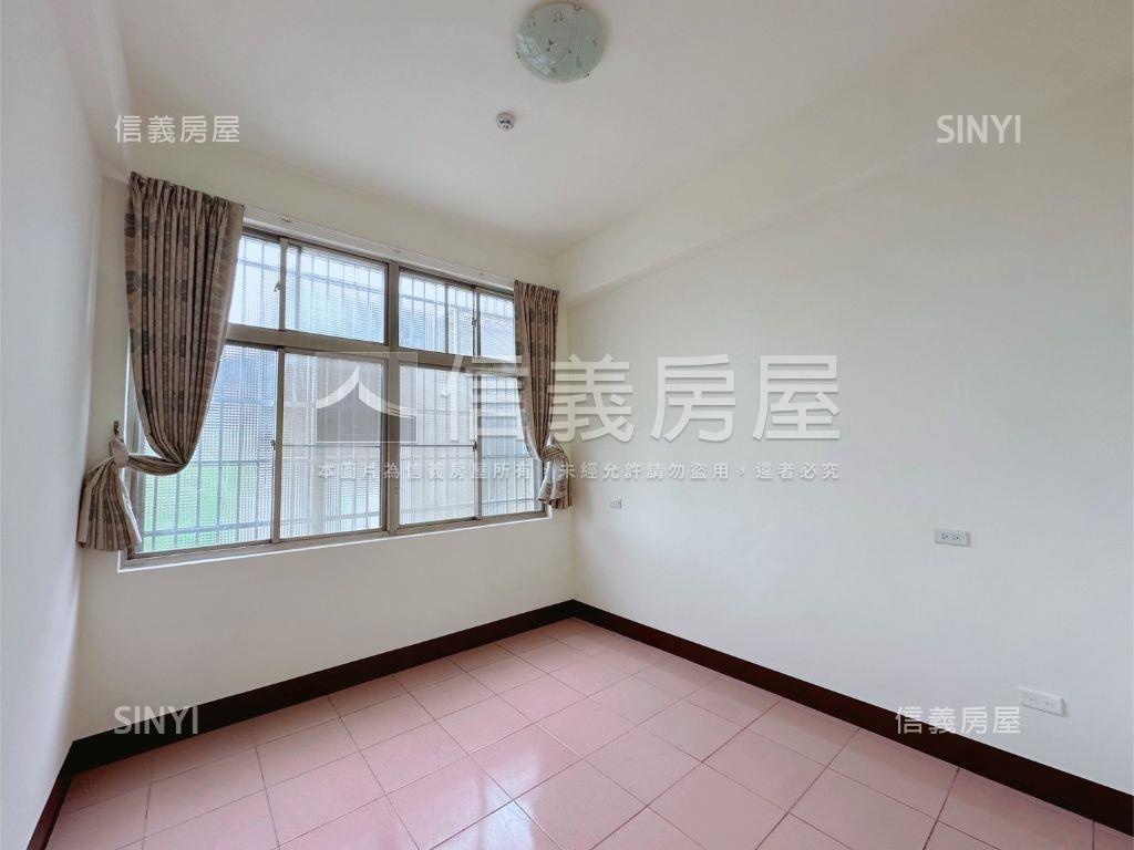 竹北低總價臨路採光大透天房屋室內格局與周邊環境