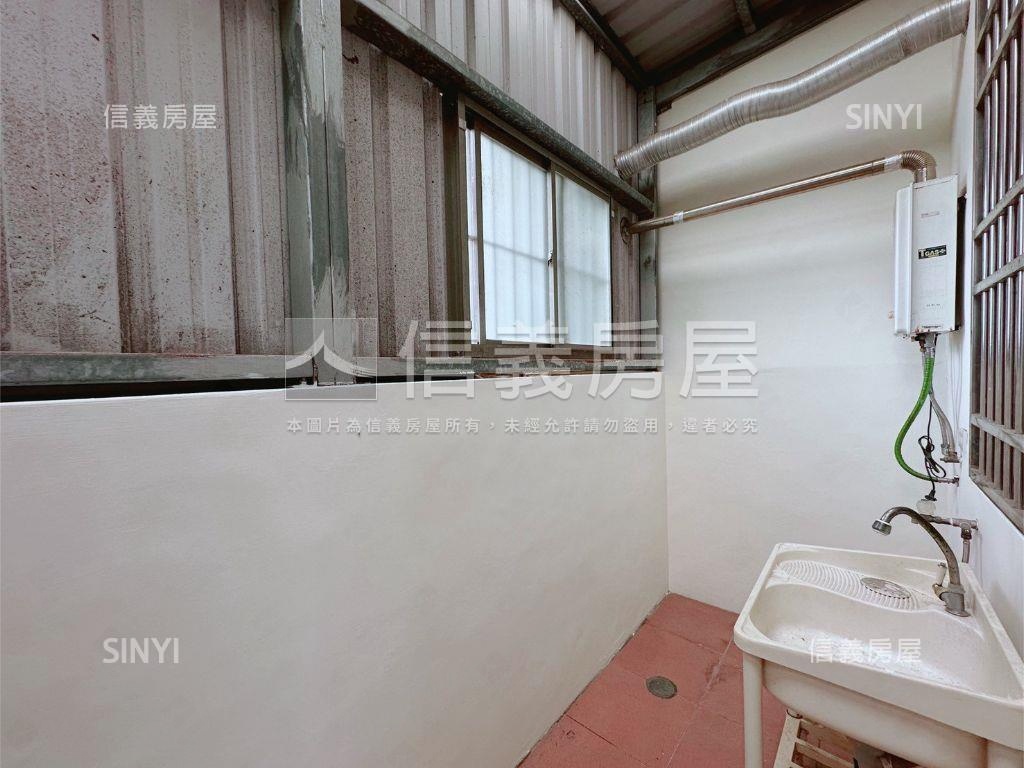 竹北低總價臨路採光大透天房屋室內格局與周邊環境