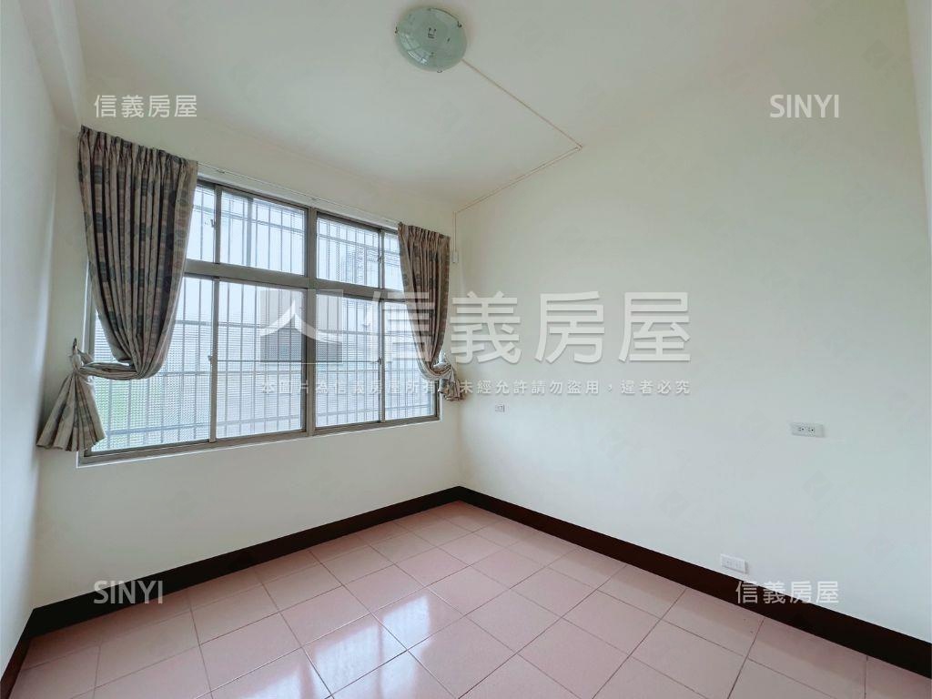竹北低總價臨路採光大透天房屋室內格局與周邊環境
