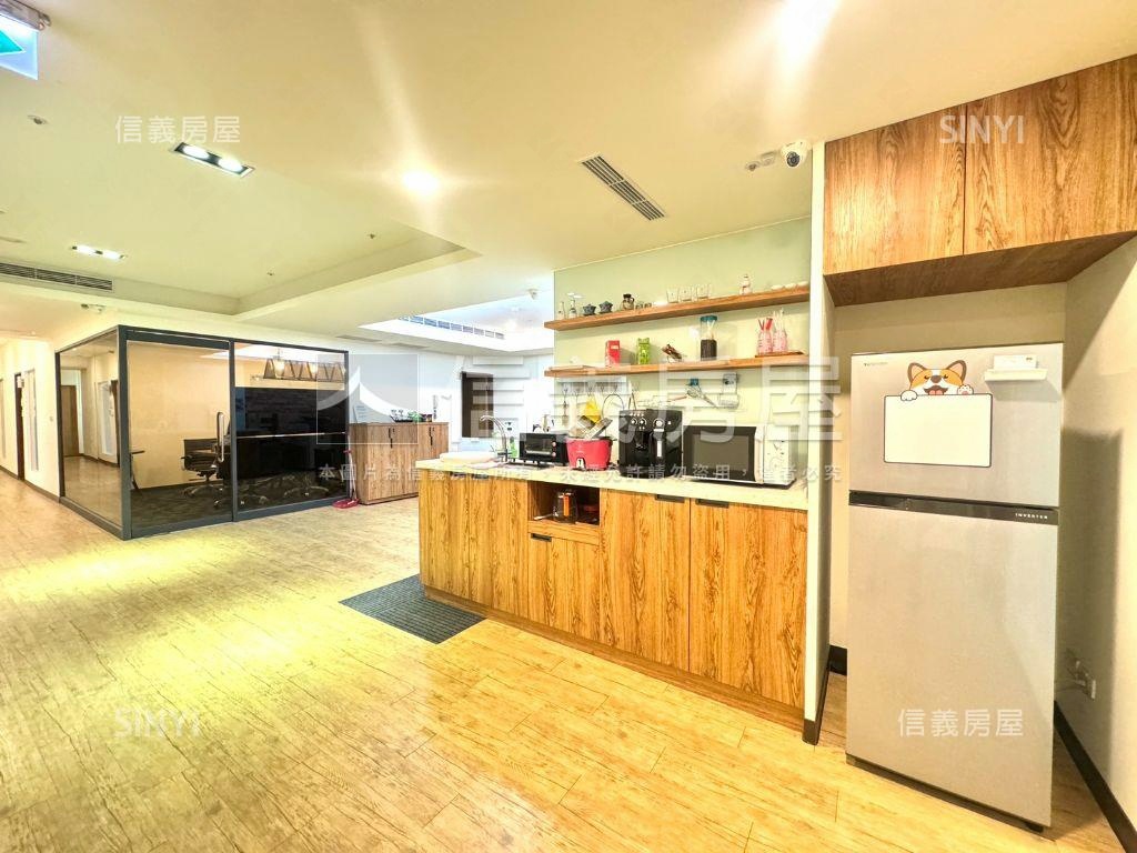 崇德商圈指名商辦洛克斐勒房屋室內格局與周邊環境