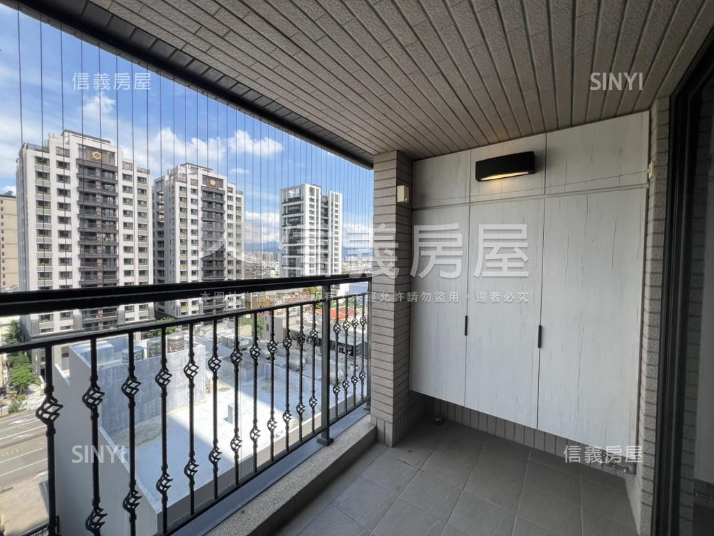 登陽仰峰三房雙車位。大器房屋室內格局與周邊環境