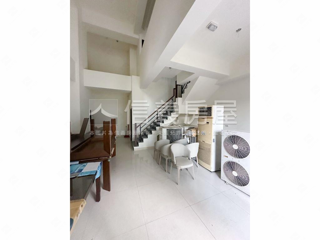 高醫面寬金店面Ｃ房屋室內格局與周邊環境