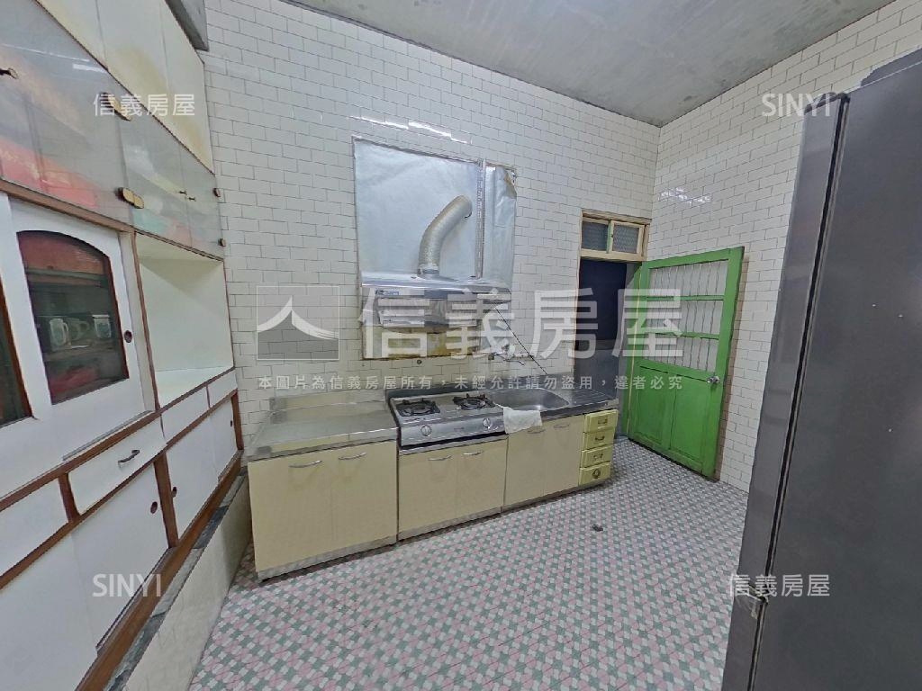 樹林藏寶綺麗透天房屋室內格局與周邊環境