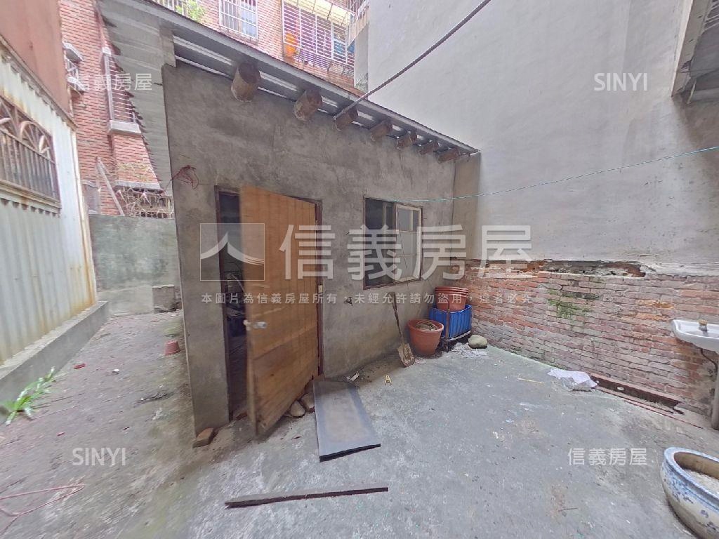 樹林藏寶綺麗透天房屋室內格局與周邊環境