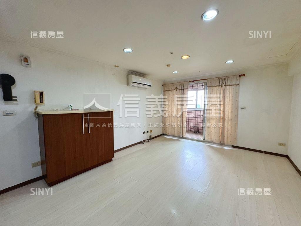 高樓江山萬里美麗大三房房屋室內格局與周邊環境