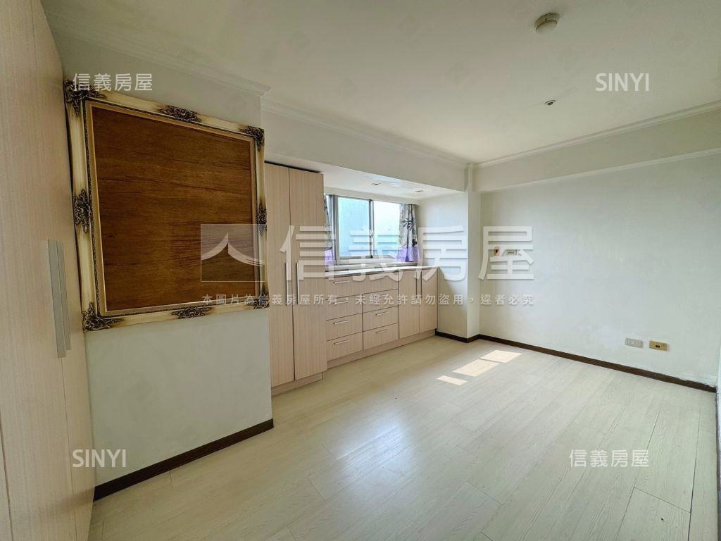 高樓江山萬里美麗大三房房屋室內格局與周邊環境