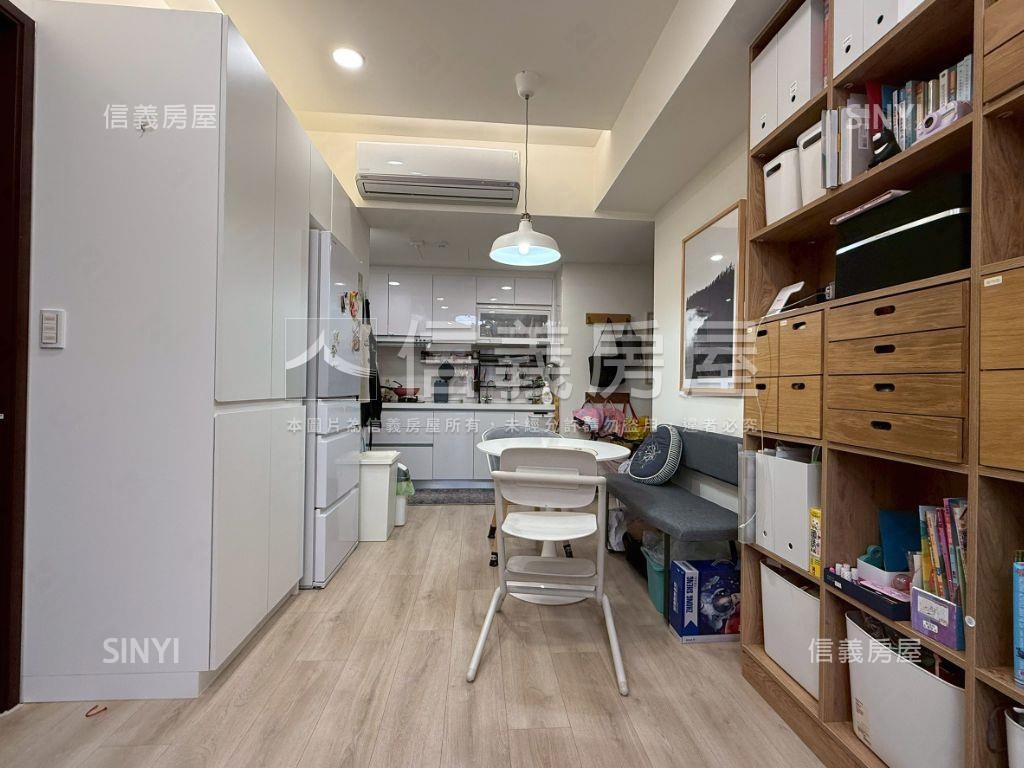 中央公園朝南兩房兩衛平車房屋室內格局與周邊環境