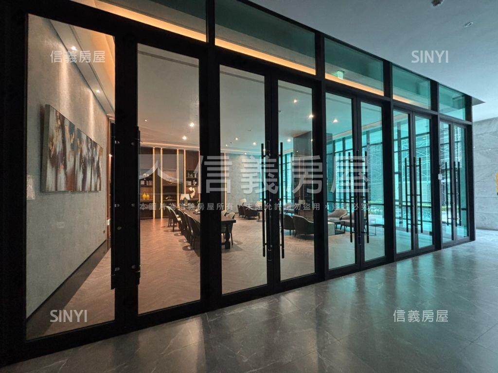 中央公園朝南兩房兩衛平車房屋室內格局與周邊環境