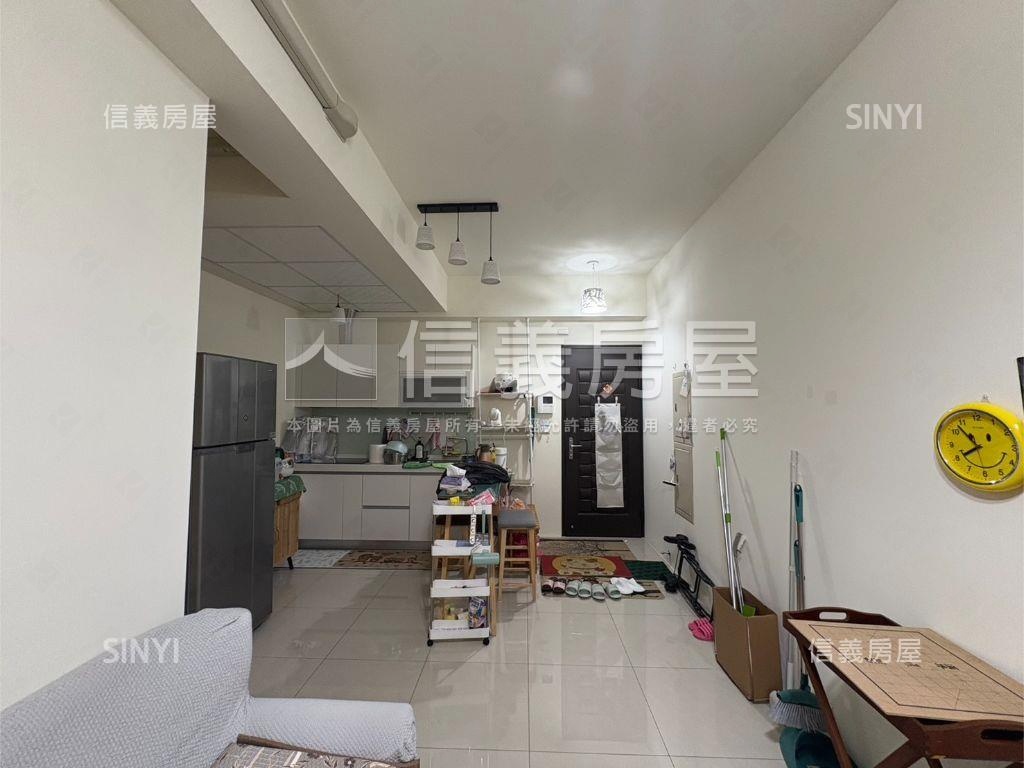 稀有！和美輕屋齡兩房房屋室內格局與周邊環境