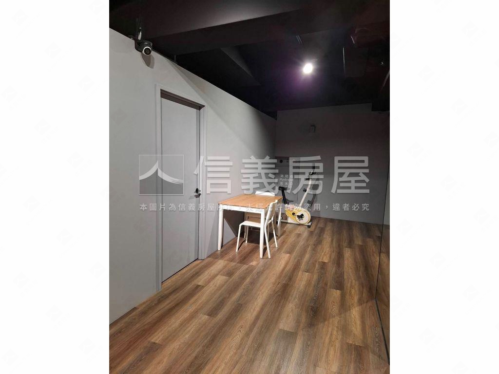永元金店面誠意出售房屋室內格局與周邊環境