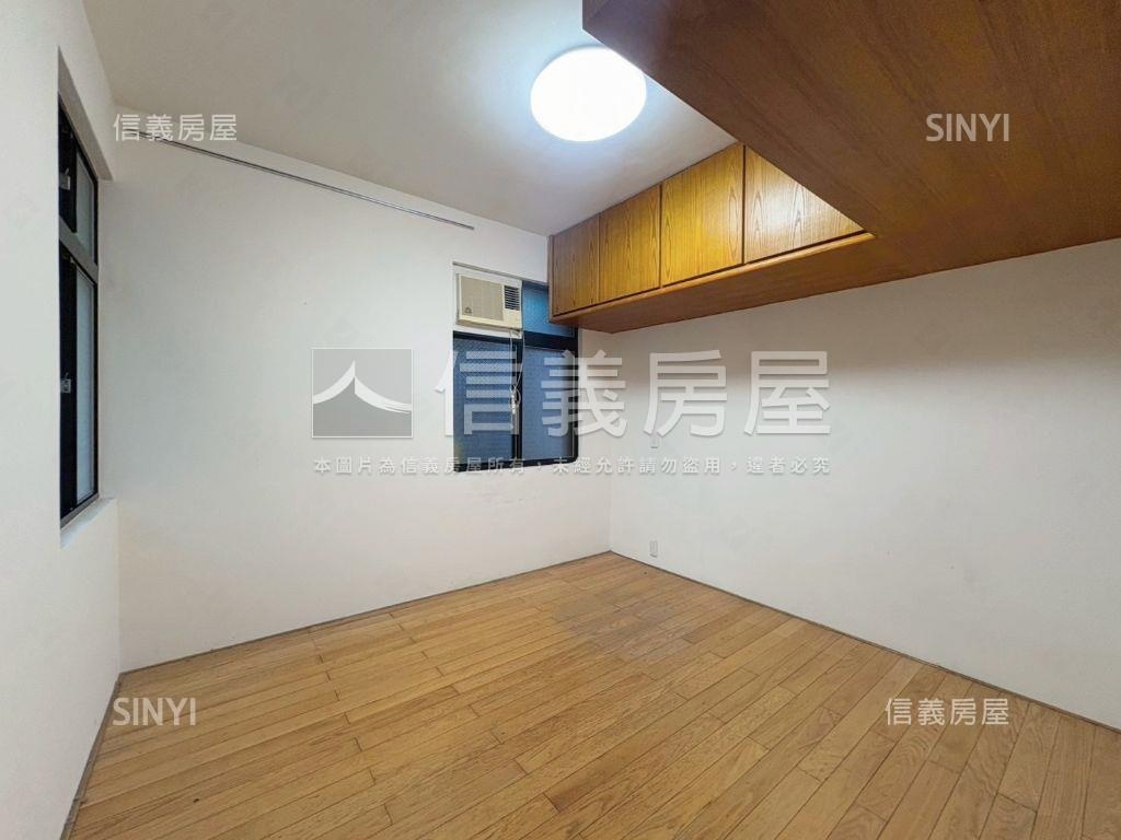 仁愛公園美三房房屋室內格局與周邊環境