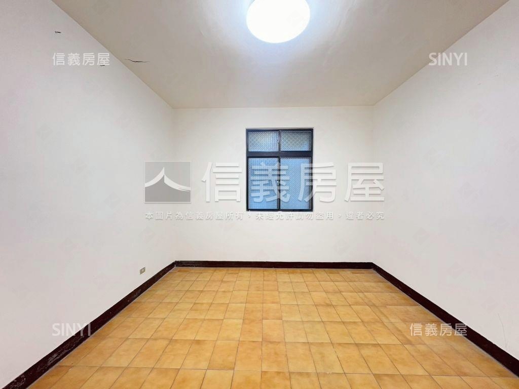 仁愛公園美三房房屋室內格局與周邊環境