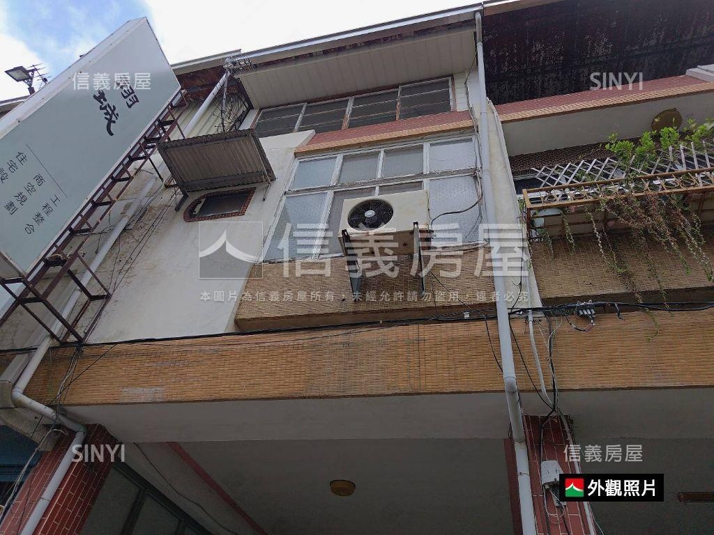 新營健康路臨路懷舊透天房屋室內格局與周邊環境
