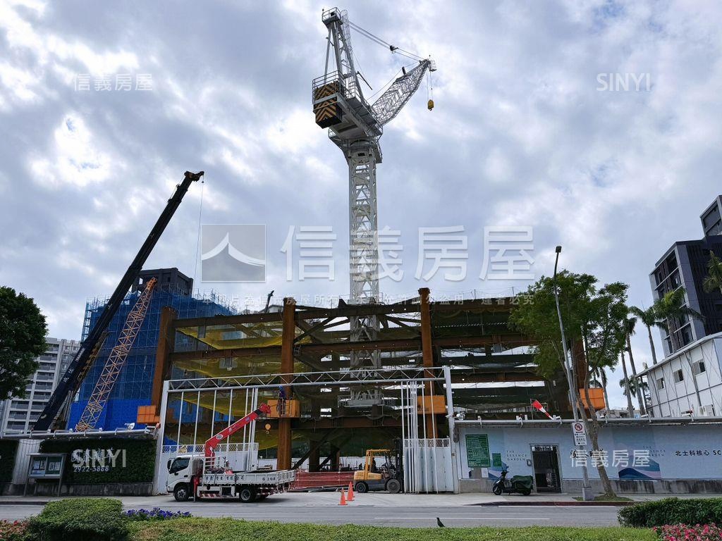 國泰雍萃美景三房加車位房屋室內格局與周邊環境